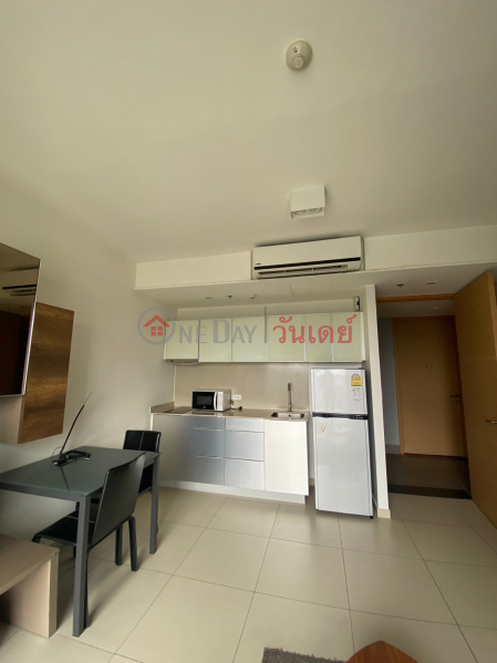 Property Search Thailand | OneDay | Residential, Rental Listings Condo for Rent: The Lofts Ekkamai, 45 m², 1 bedroom(s)