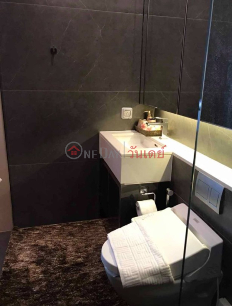 ฿ 32,000/ เดือน | คอนโด สำหรับ เช่า: The Esse at Singha Complex, 36 ตร.ม., 1 ห้องนอน