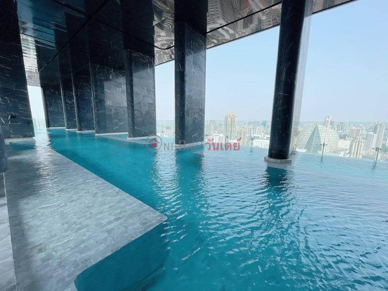 ฿ 35,000/ month ASHTON Asoke – Unmatched Triple Connectivity