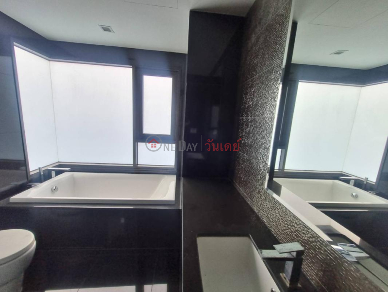 ฿ 60,000/ month Condo for Rent: Rhythm Sukhumvit 36 - 38, 74 m², 2 bedroom(s)