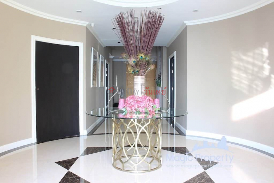 Property Search Thailand | OneDay | Residential Sales Listings 4 Bedroom Duplex For Sale in Millennium Residence, Bangkok