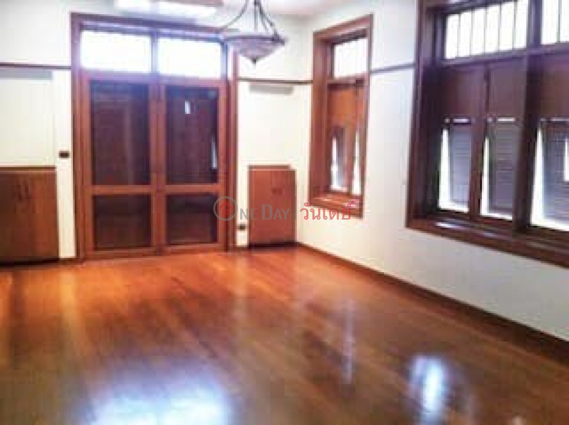 2-Single House in One Compound at Nana Thailand, Rental | ฿ 300,000/ month