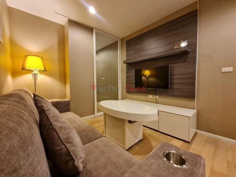 Apartment for rent at 28 Sukhumvit 15 Rental Listings (666-4172896197)