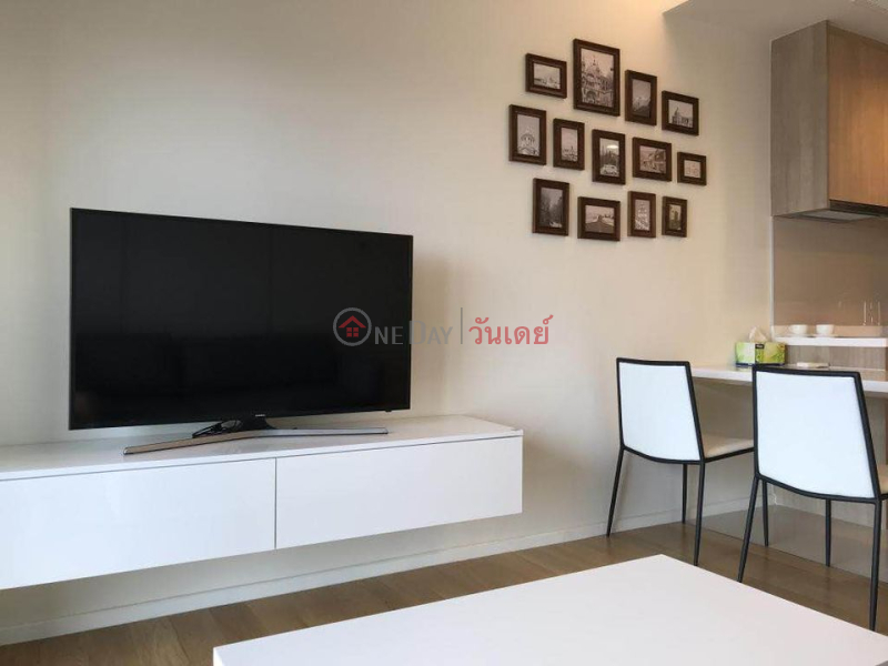 Property Search Thailand | OneDay | Residential Rental Listings Condo for Rent: Circle Living Prototype, 47 m², 1 bedroom(s)