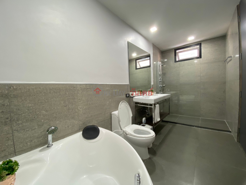 ฿ 58,000/ เดือน, คอนโด สำหรับ เช่า: Quad Sukhumvit 36 Serviced Apartment, 100 ตร.ม., 2 ห้องนอน