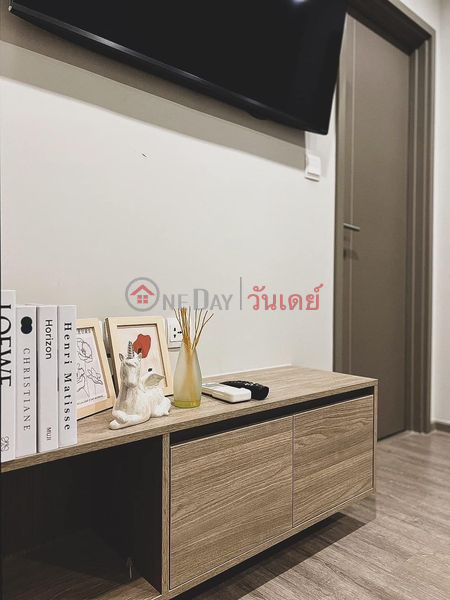 Property Search Thailand | OneDay | Residential, Rental Listings, 1 bedroom, 32m2, 15th floor, corner room. Fully furnished. 2 TVs (bedroom + living room)