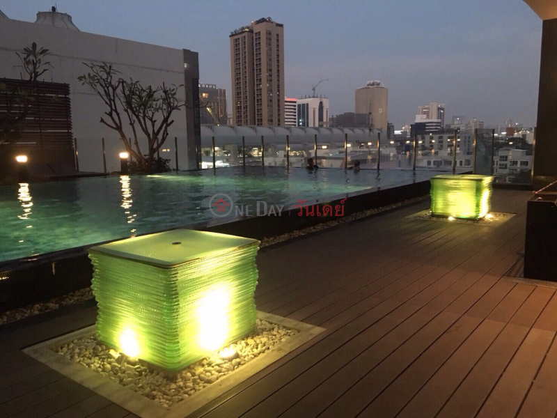 Condo for Rent: Ideo Q Phayathai, 37 m², 1 bedroom(s) Rental Listings