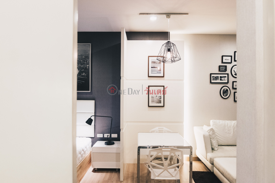 ฿ 20,000/ month | Condo for Rent: Urbano Absolute Sathon - Taksin, 30 m², 1 bedroom(s)