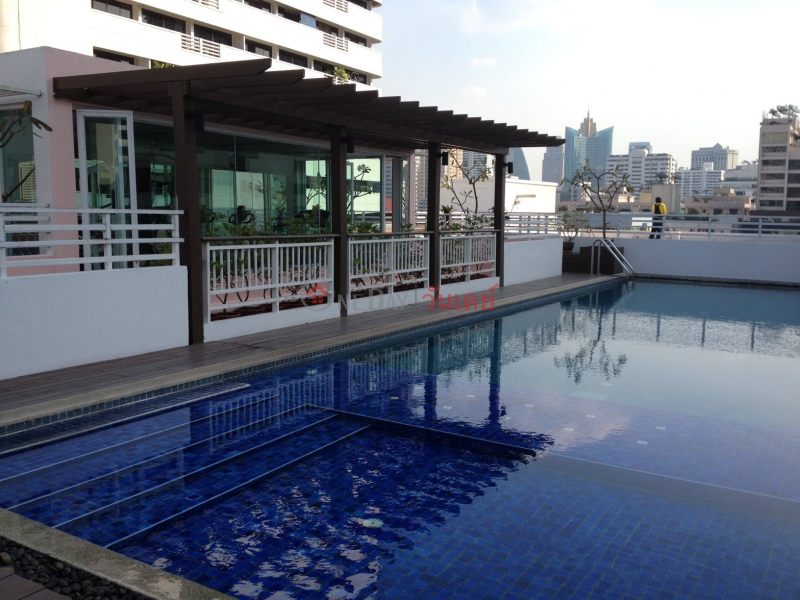 A Large 1 Bedroom Unit for Rent in Sukhumvit 13 | ประเทศไทย, เช่า, ฿ 16,000/ เดือน