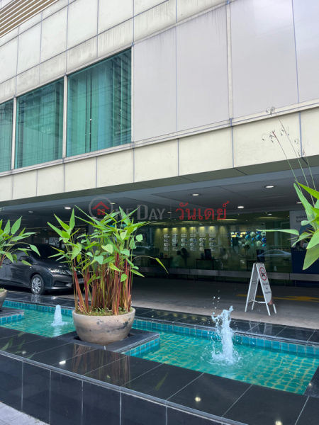 Ratnin Eye Hospital (โรงพยาบาลจักษุ รัตนิน),Watthana | OneDay วันเดย์(3)